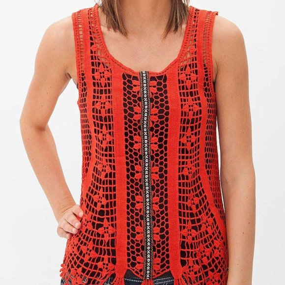 Daytrip Front Crochet Tank Top Red Size Large - Picture 2 of 7